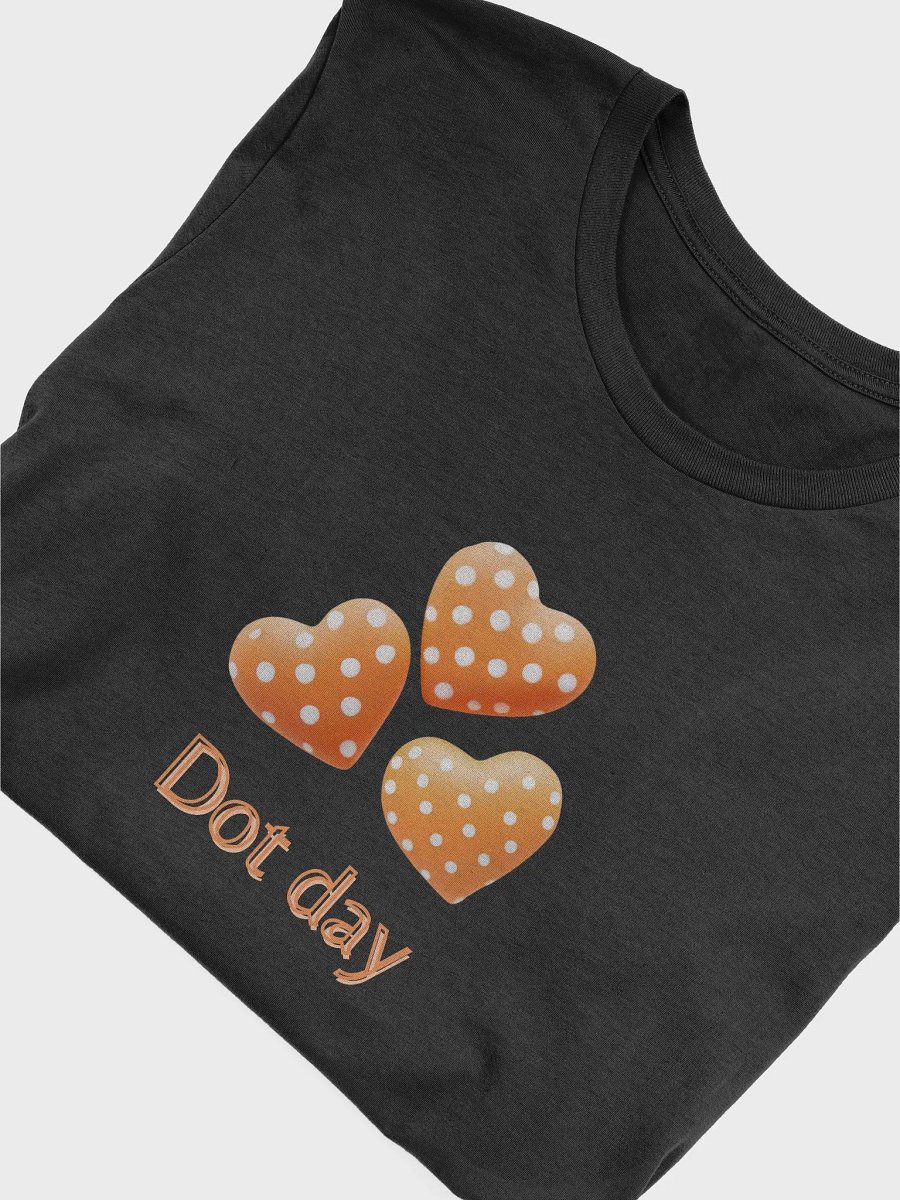 Dotted Hearts Graphic Tee product image (10)