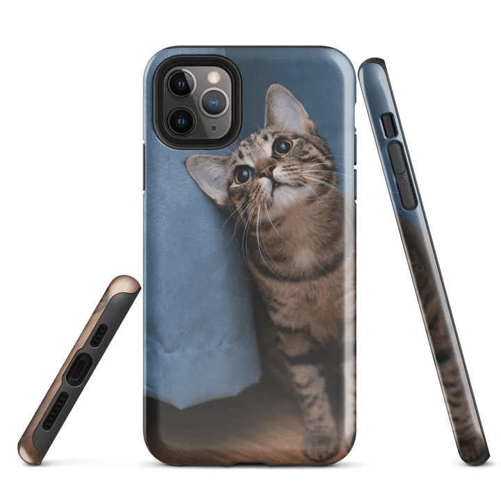 Eye-Catching Kitty Phone Case: Beauty and Protection Combined product image (3)