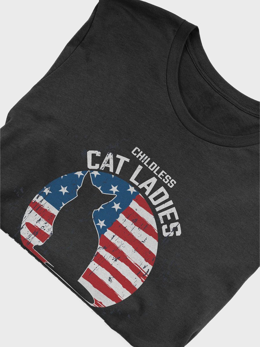 Childless Cat Ladies for Kamala Walz T-Shirt product image (5)