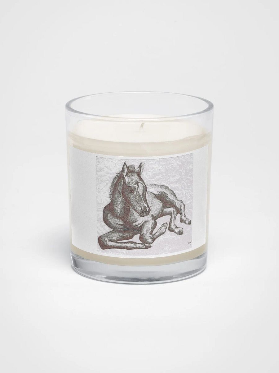 Foal lying down candle product image (1)