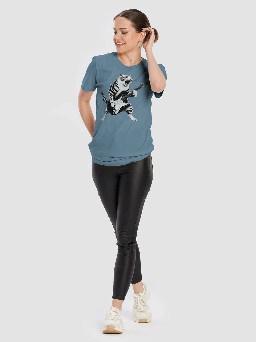CAT PLAYING GUITAR T-SHIRT product image (10)