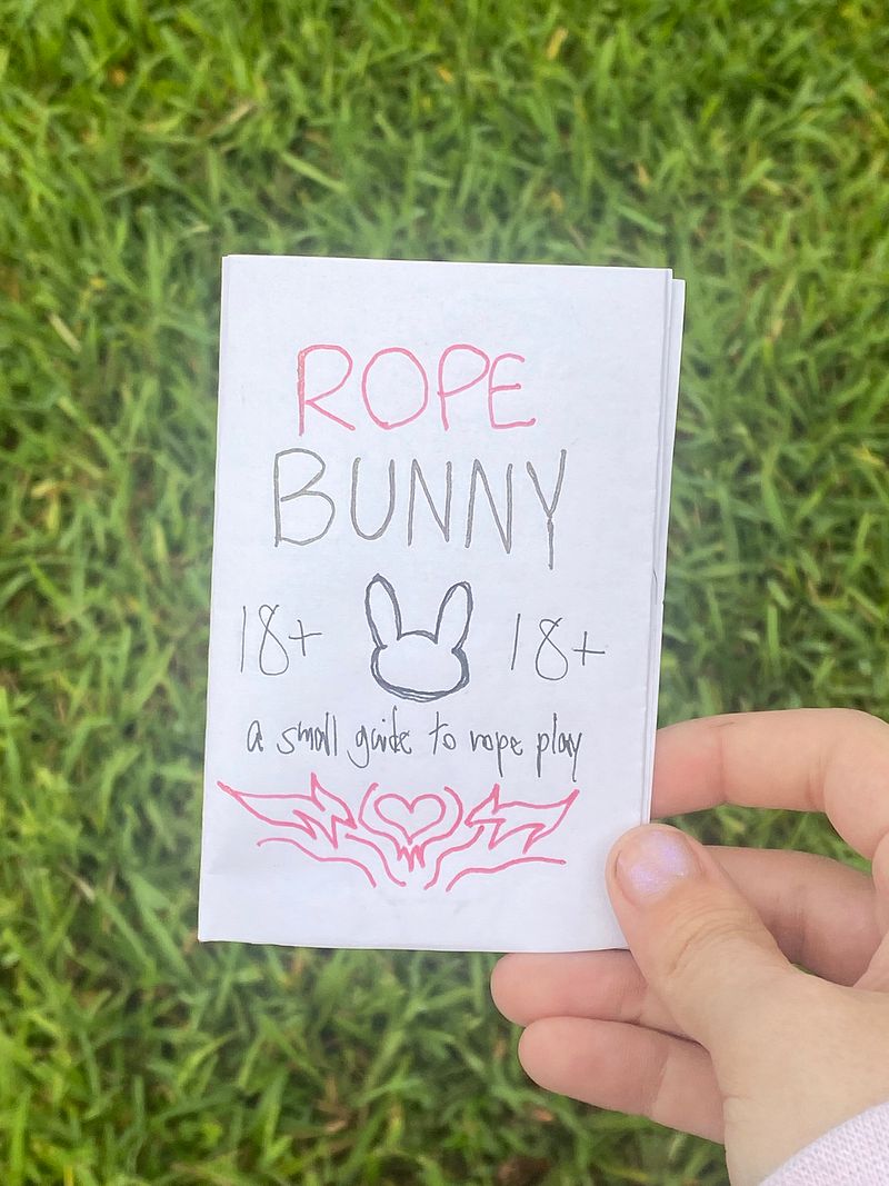 ROPE BUNNY 18+ [ DIGITAL SCAN ]