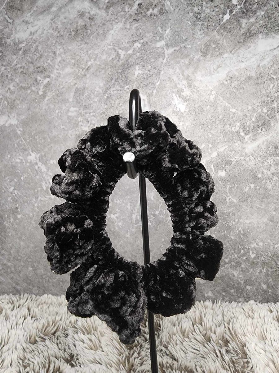Velveteen Scrunchie product image (10)