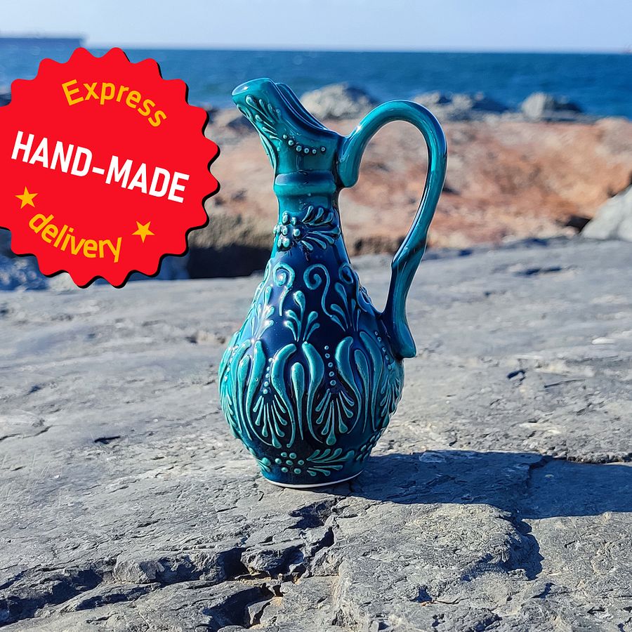 Handcrafted Ceramic Olive Oil Jug – Small Artisanal Oil Dispenser for Kitchen & Dining product image (3)