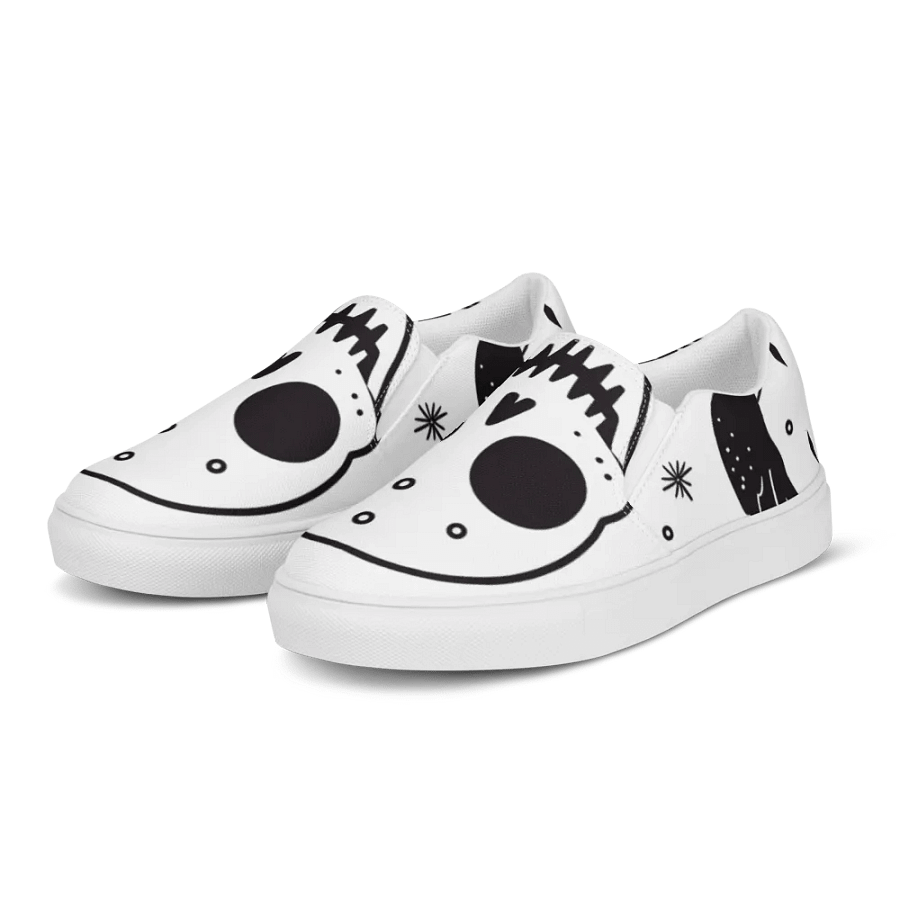 Men's Slip-On Canvas Shoes with Large Skull Design 💀 product image (5)
