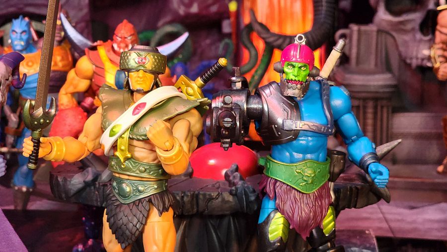Masterverse New Eternia Tri-Klops product image (6)