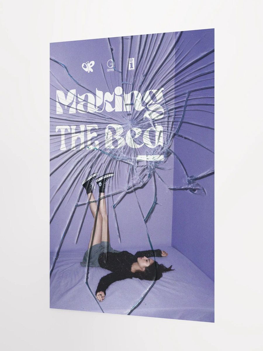 making the bed Poster product image (3)