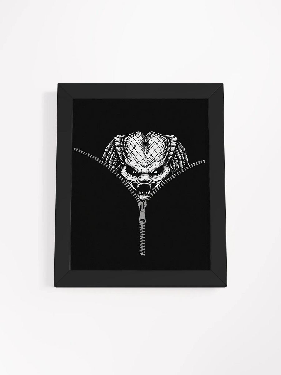 Predator behind a zipper product image (4)