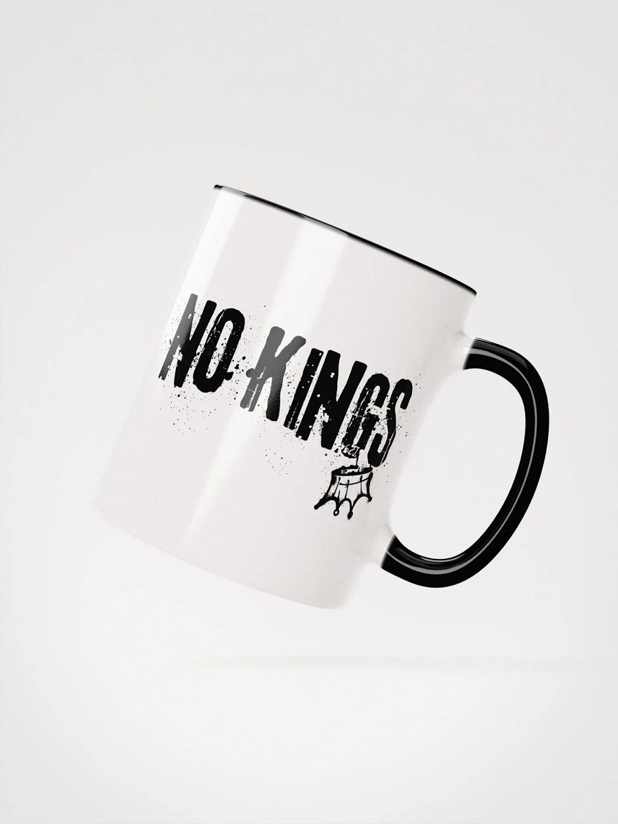 No Kings In Distress Mug - Being Liberal product image (2)