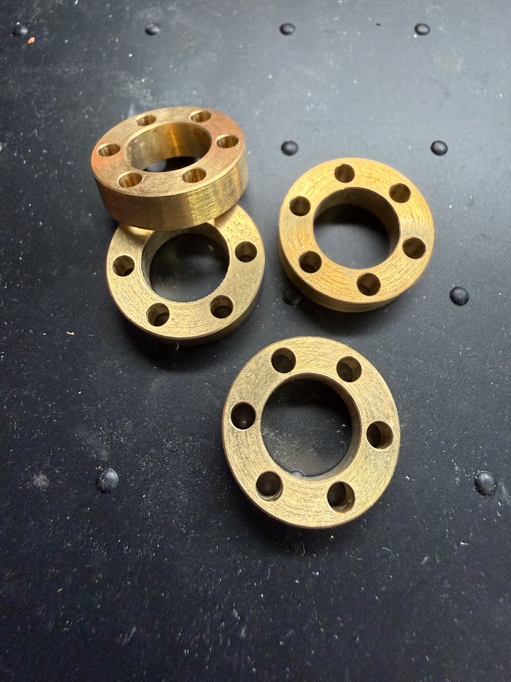 Dlux Wheel Hub Spacers - Brass 1/4" product image (1)
