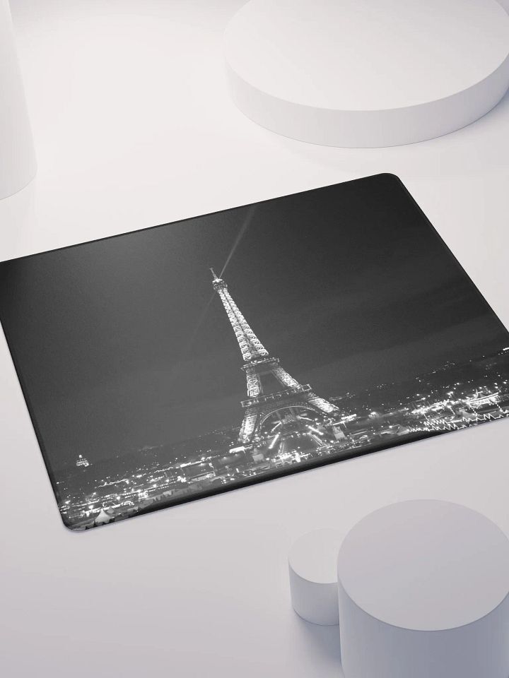 Tour Eiffel Gaming Mousepad product image (1)
