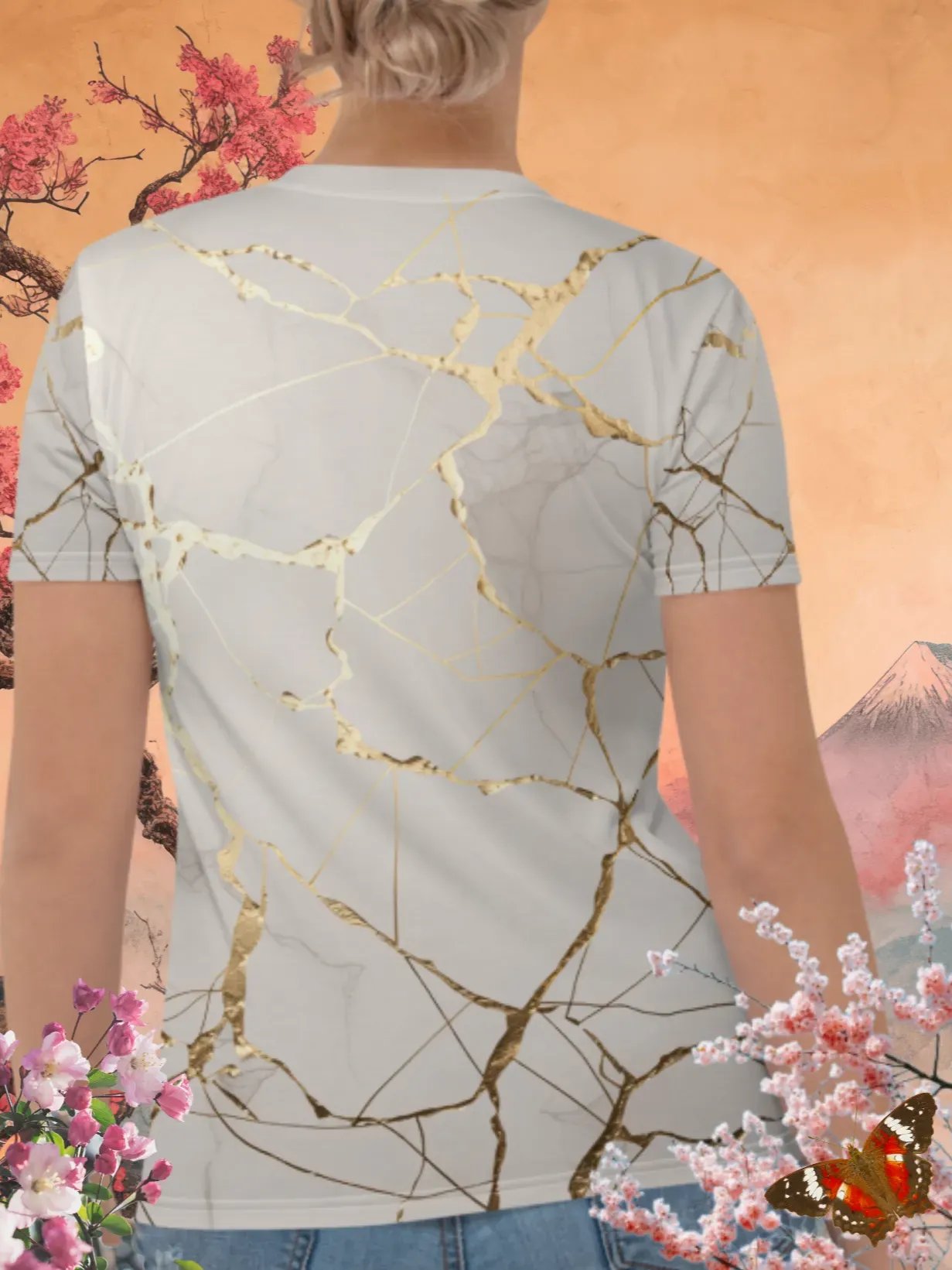 Luxe Gold Kintsugi Print T-Shirt product image (4)
