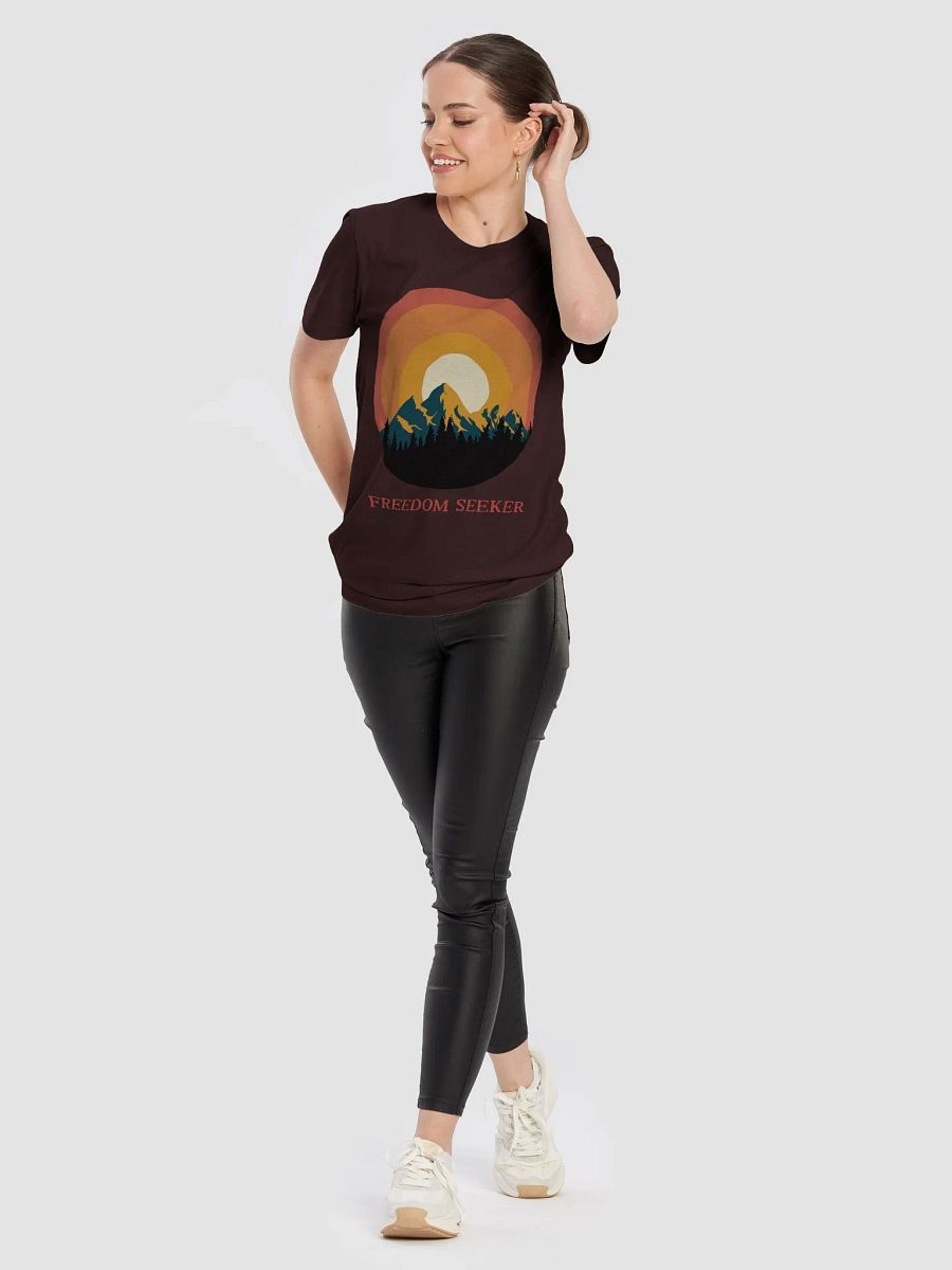 Freedom Seeker Mountain T-shirt product image (6)