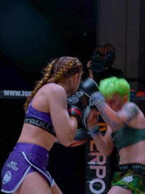 Amy Scully went to war at FCC42 stoppage Anna Shukhman in the first round , Amy is the FIRST FEMALE Champion in FCC #fcc #femalechampion #champion #fcc42 #liverpool #titlefight #mma #fcc #fccmma #ufcfightpass #mmafighter #martialarts