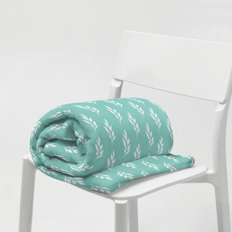 Drifting Leaves Mint Blanket product image (7)