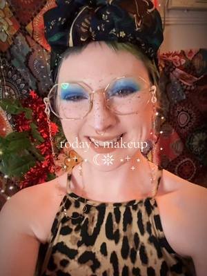 Slowly making my way through the rainbow 🦋 #makeup #makeupartist #altmakeup #makeuplook #makeuptutorial 