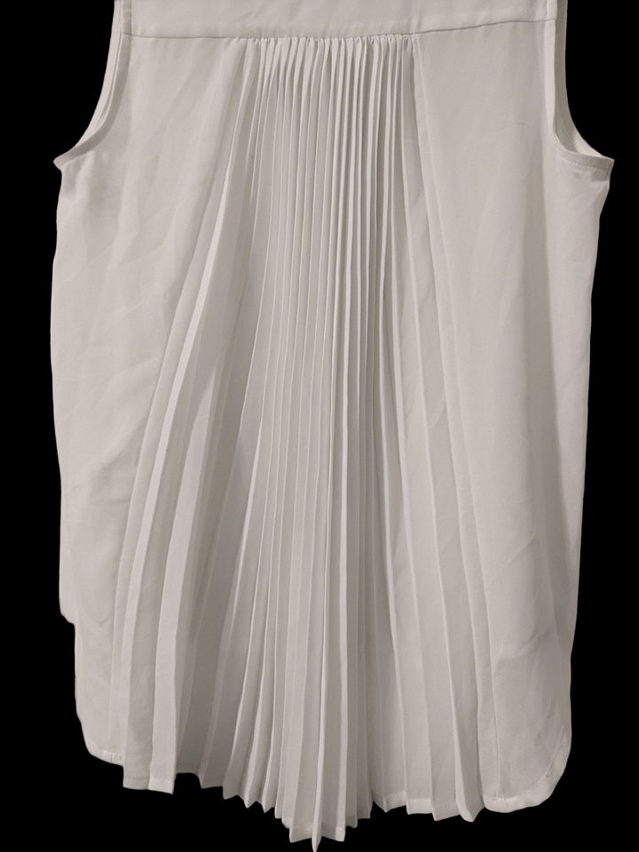XS Pleated White Collar Top product image (2)
