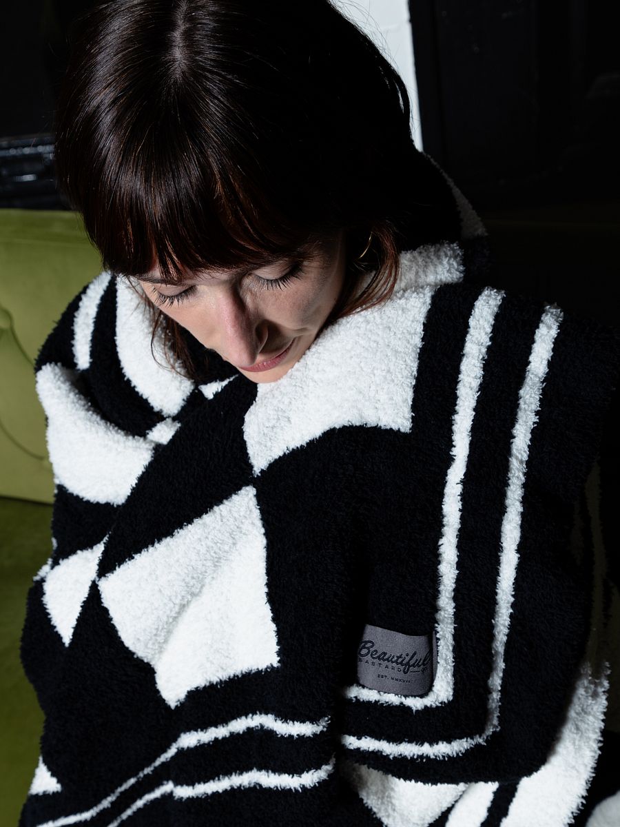 Plush Throw Blanket product image (4)