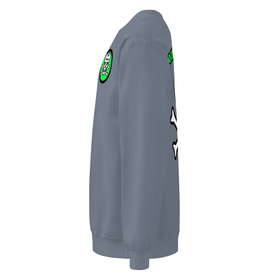 Comfy Toxic Skull Sweater product image (4)