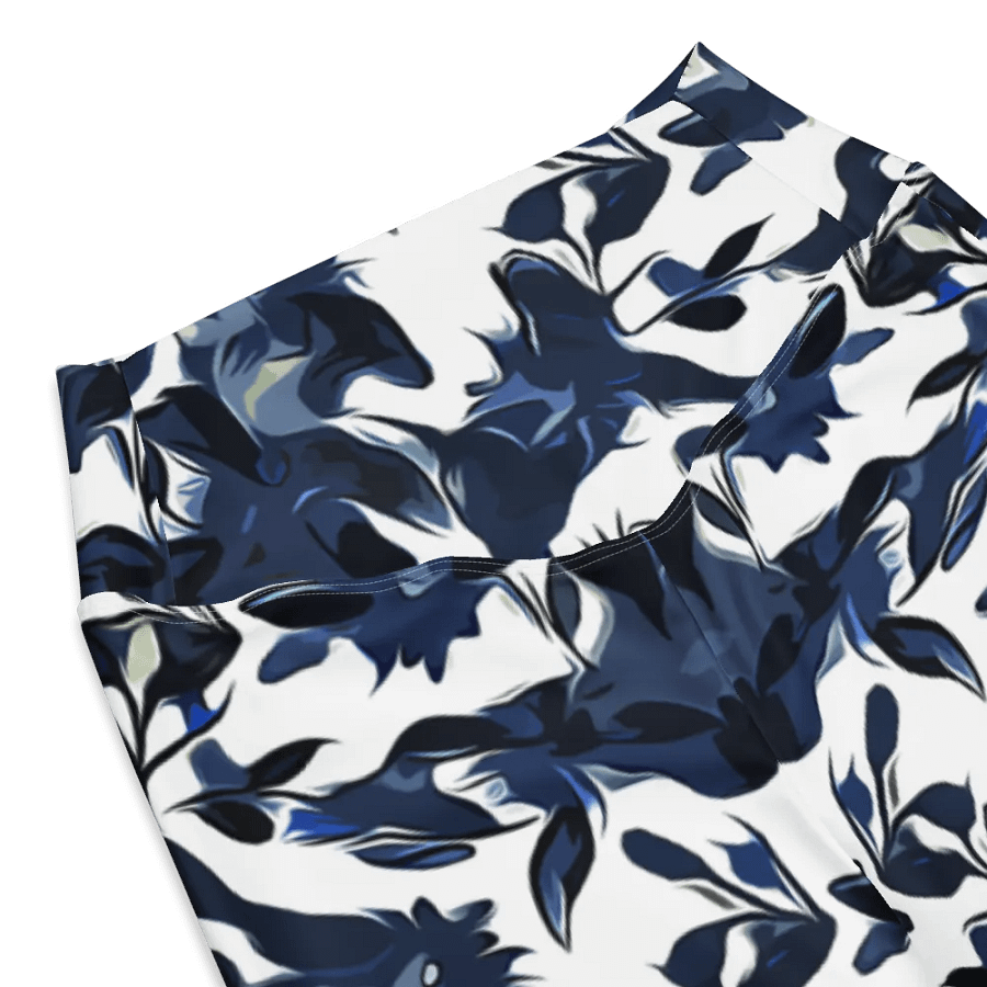 Wild Waves | Flare Leggings product image (8)
