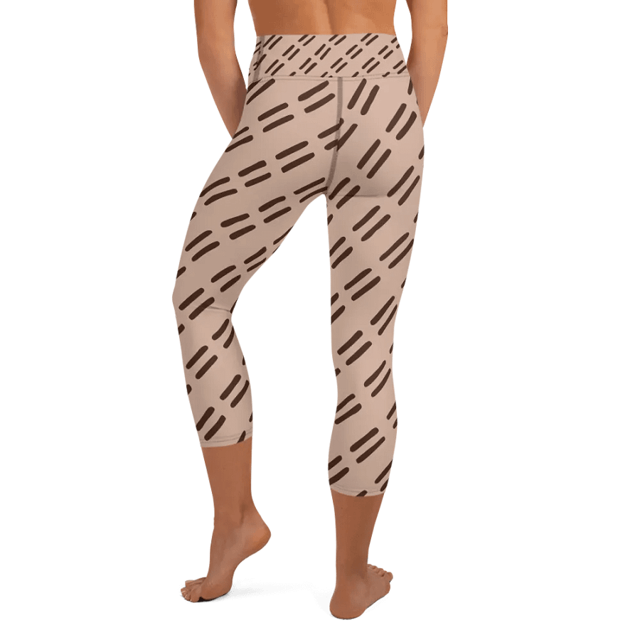 90s Iconic All-Over Print Yoga Capri Leggings product image (6)