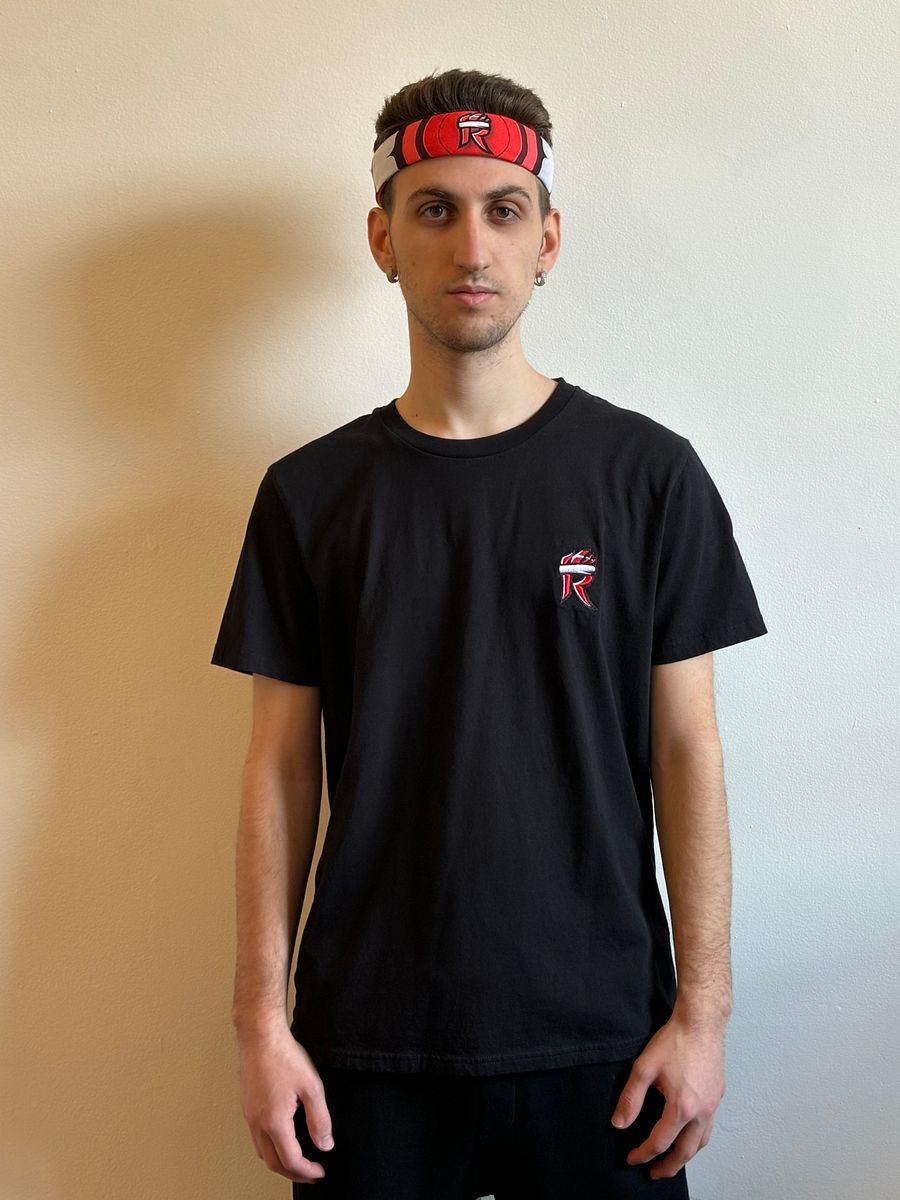 Replays Logo Black T-Shirt (Embroidered Logo) product image (2)
