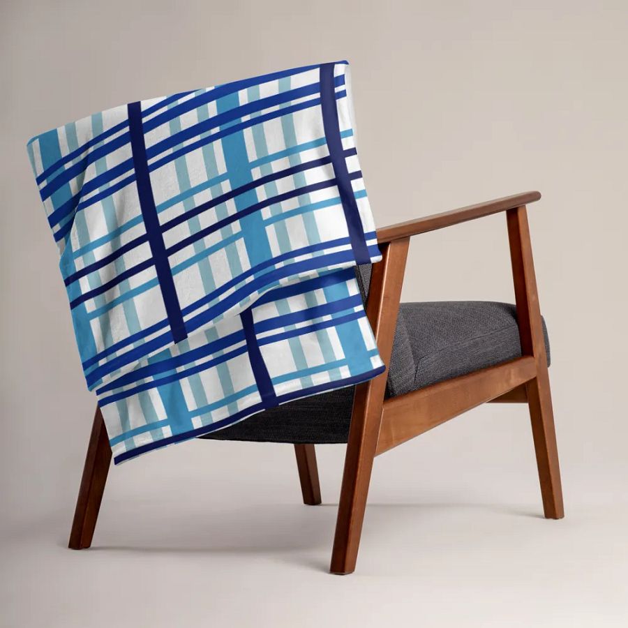 Cute Dynamic Waves Pled Throw Pillow product image (4)