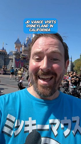 JD Vance Visits Disneyland in California 

The Vice President is getting the full VIP Disney experience 

#disneyland #disney...