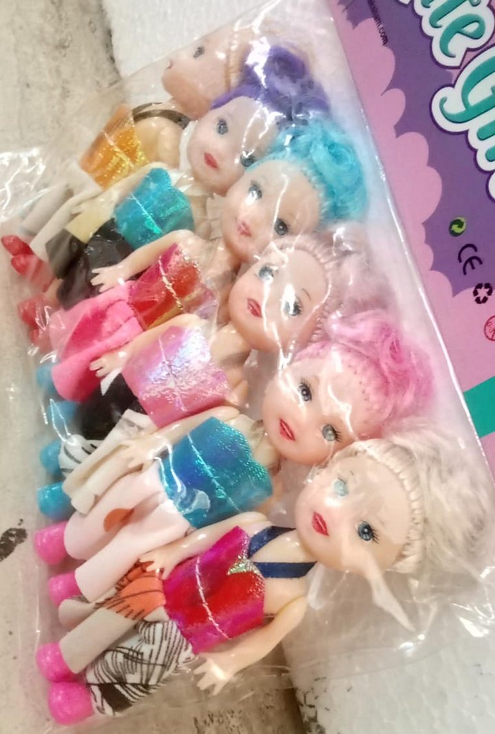 Doll toy product image (1)