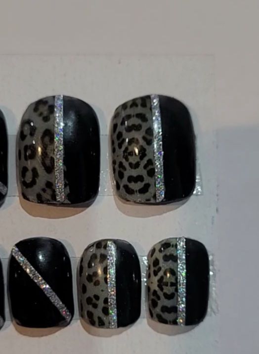 Leopard Print Nail Set product image (2)