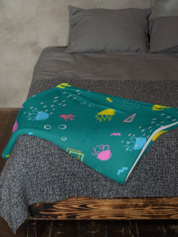 Shifty Seas pattern fleece throw blanket product image (2)
