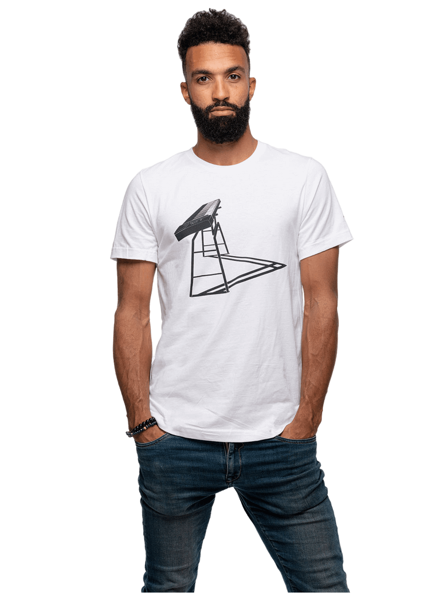 Le Tilt T-Shirt product image (1)