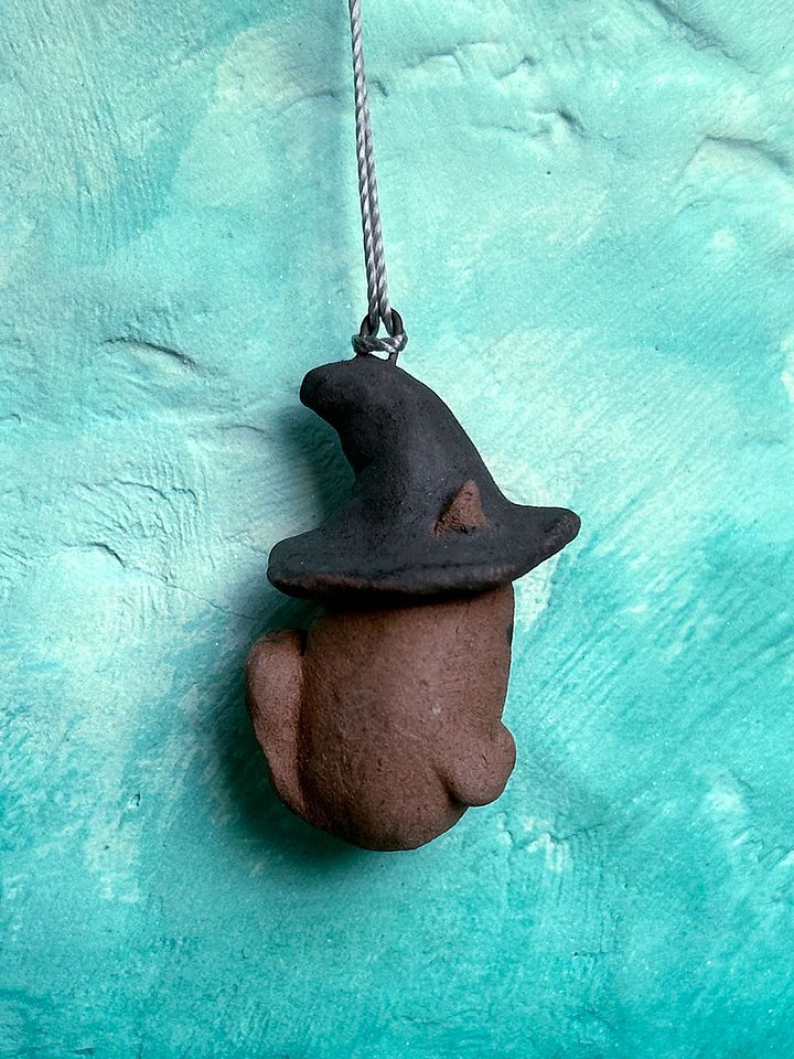 Witchy Cat Pendant Ceramic Spill product image (2)