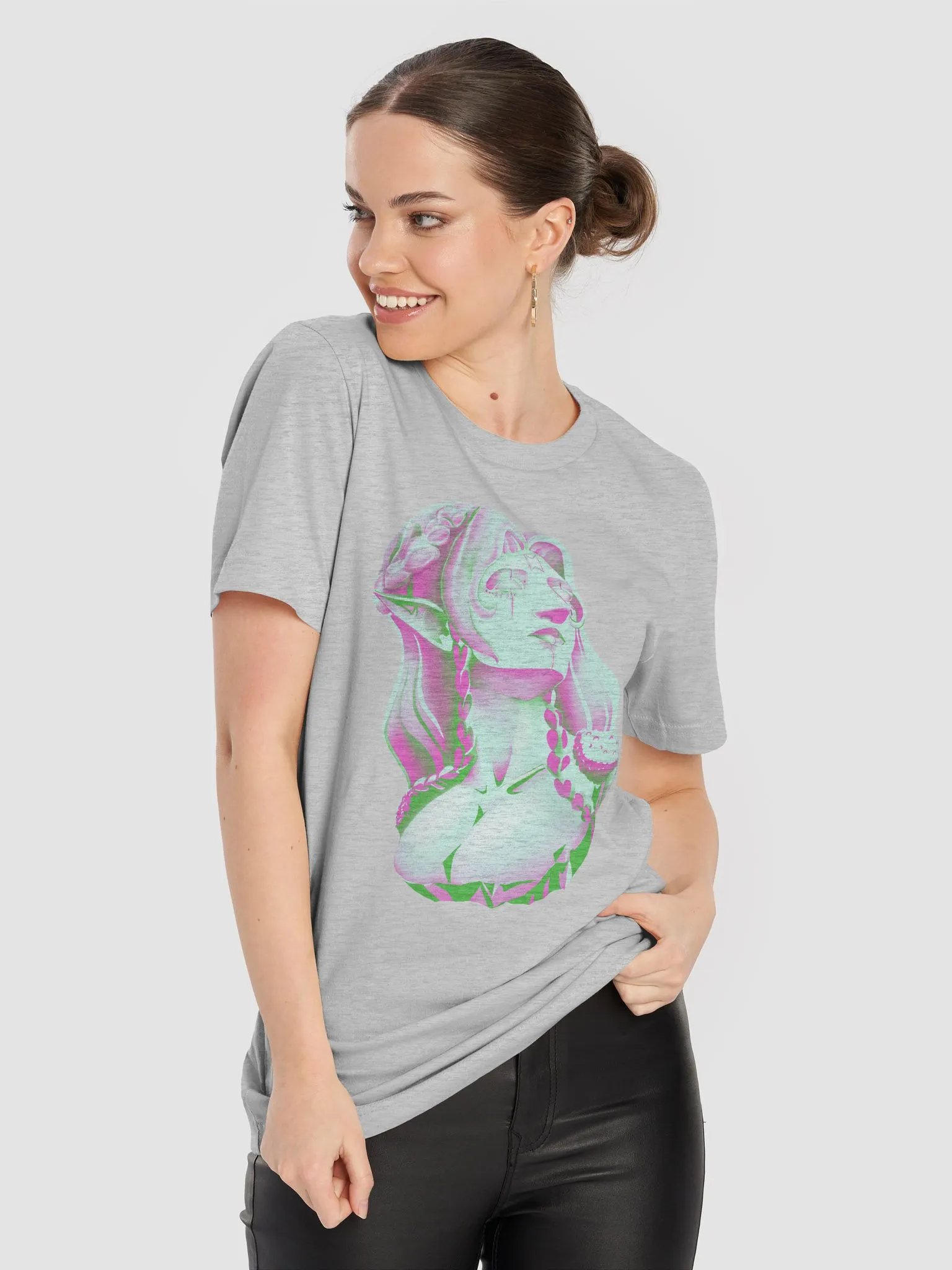 Busty VQ T-Shirt product image (8)