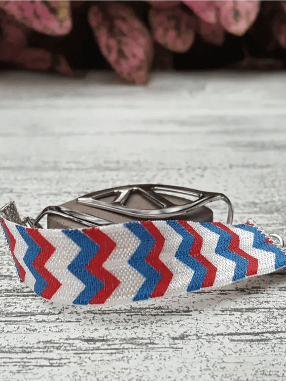 Patriotic Chevron Elastic Bracelet | Handmade Accessory for Bellabeat Leaf Urban & Ivy product image (1)