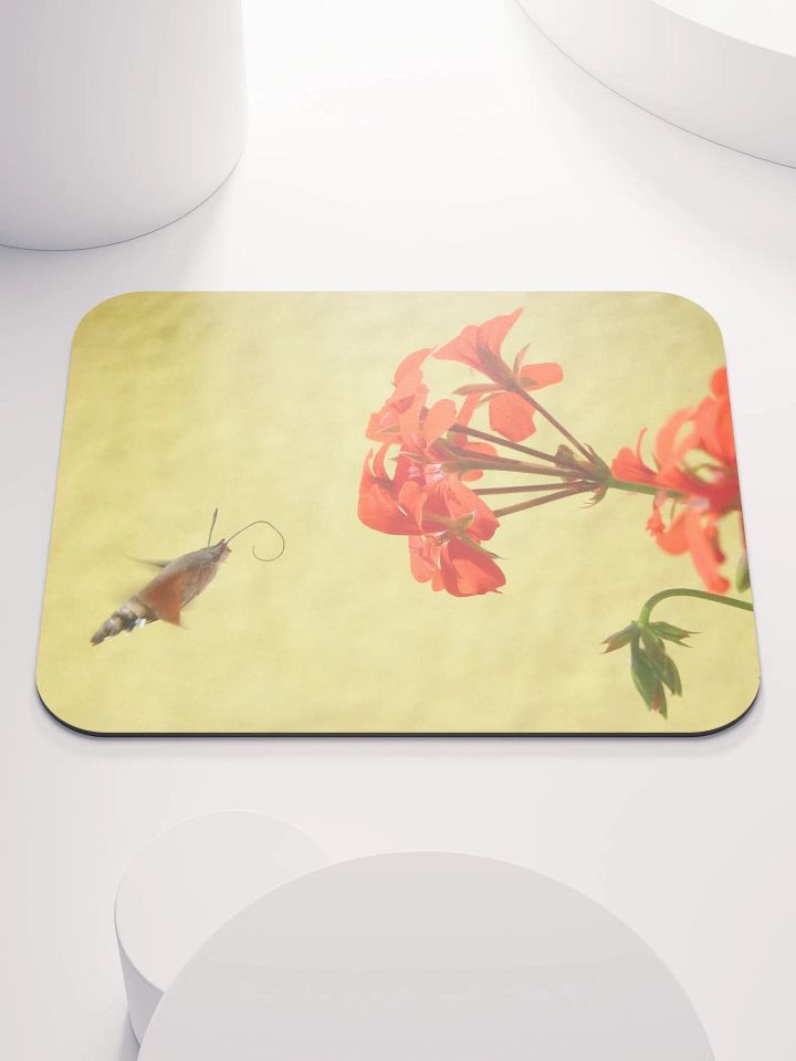 Classic Mouse Pad - The hummingbird hawk-moth product image (1)