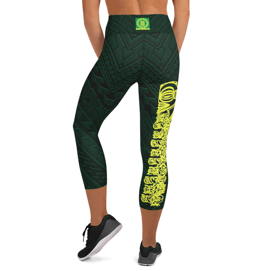 Symmetrical Serenity Yoga Capri Leggings product image (5)