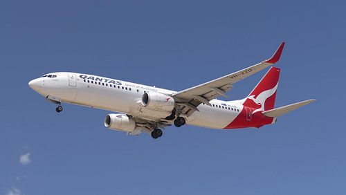 Qantas VH-XZD landing on Runway 03 at Perth Airport coming up close for its arrival. @qantas #qantas #737 #737800 #aviation #...
