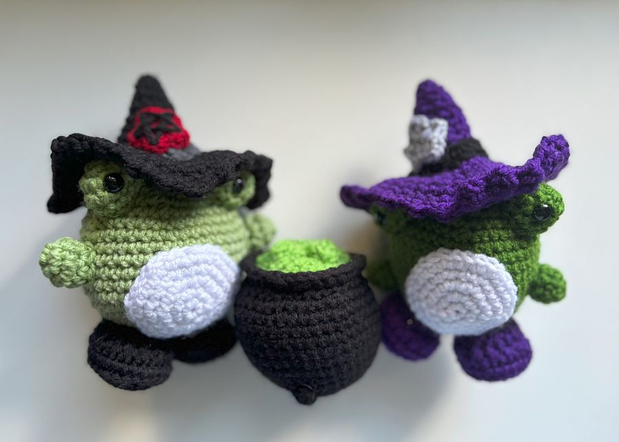 Frog Witch (CUSTOM) product image (5)