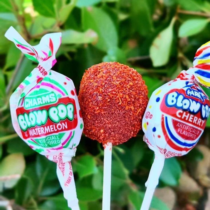 Blow pops product image (1)