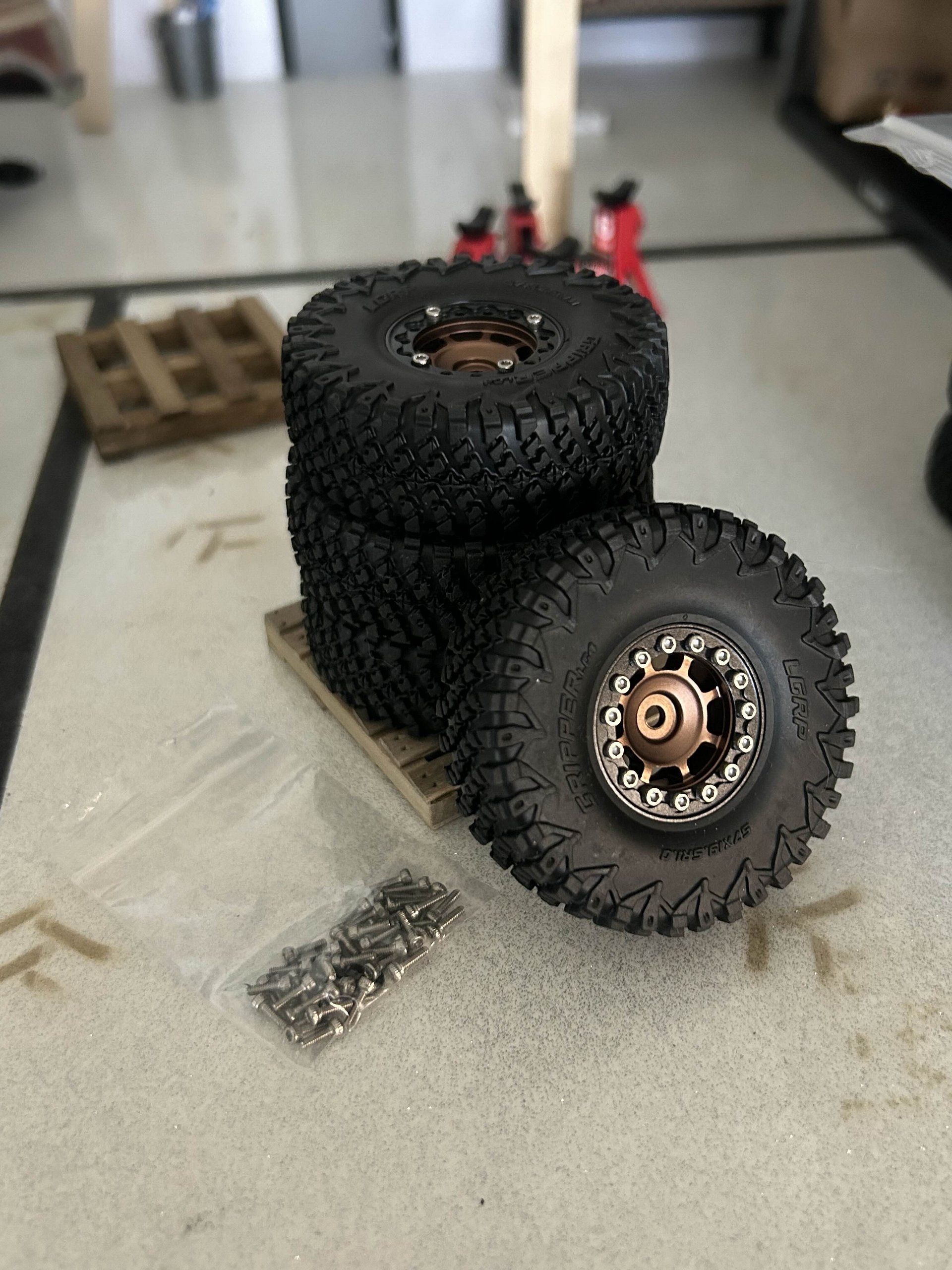 Mazz wheels / LGRP tires product image (1)