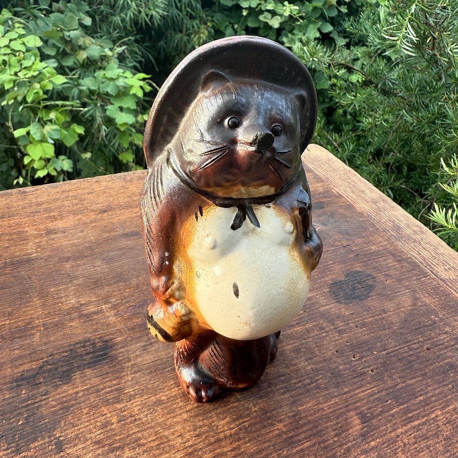 🎎 Vintage Japanese Tanuki Ceramic Figure – Late Showa Era – Japan Antique Roadshow product image (1)