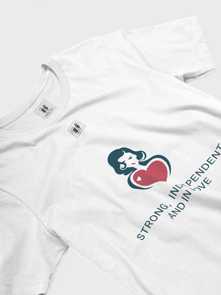 Strong Independent In Love Basic T-Shirt product image (3)
