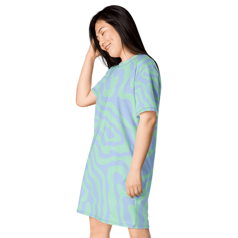 Exclusive Abstract Wave Pattern Oversized T-Shirt Dress | TDS Music product image (3)