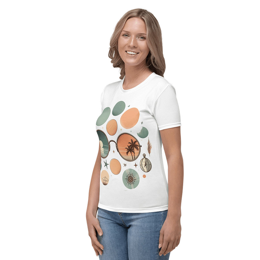 West Coast Light – Summer Sketch Aesthetic Tee product image (3)