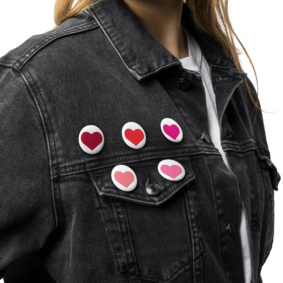 Pin Button's set (heart shades) product image (12)