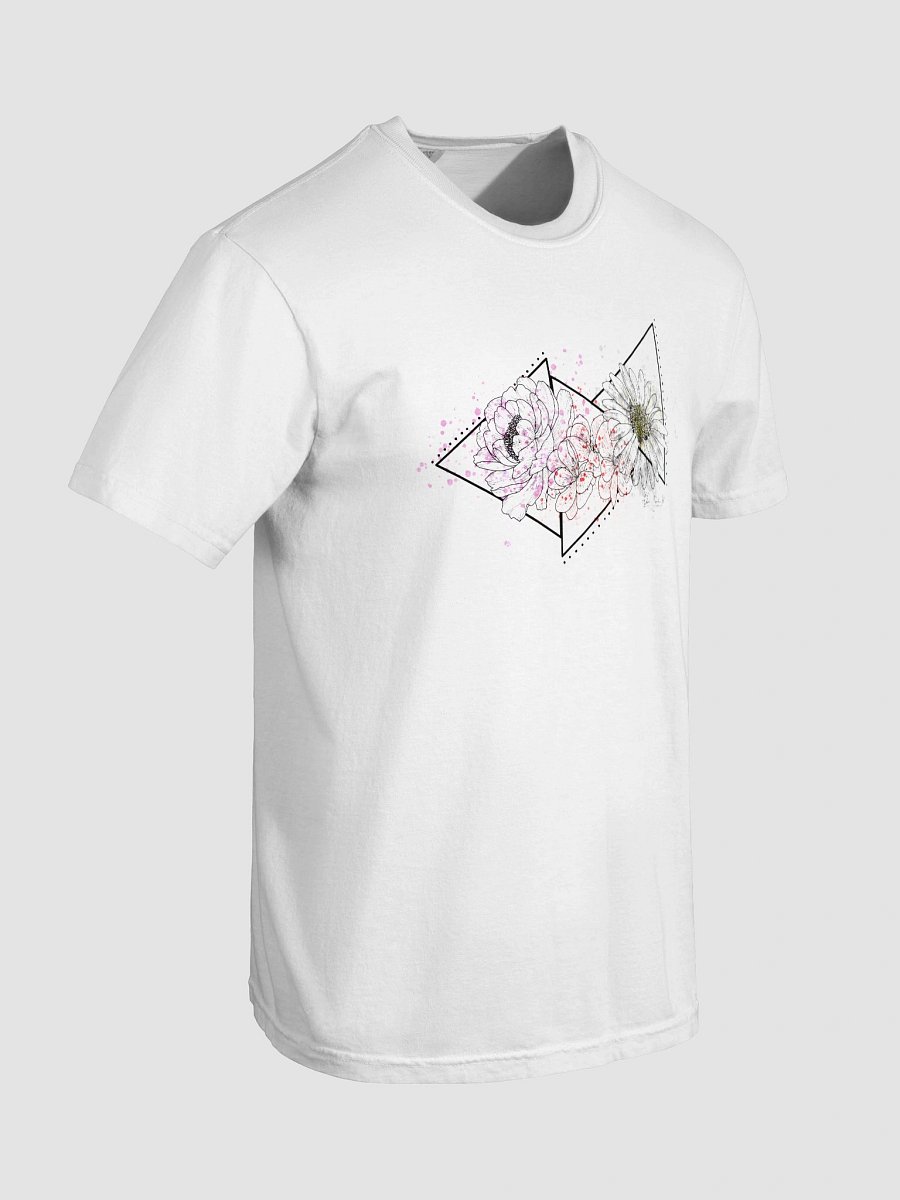 peony, geraniums, and daisy tee product image (37)
