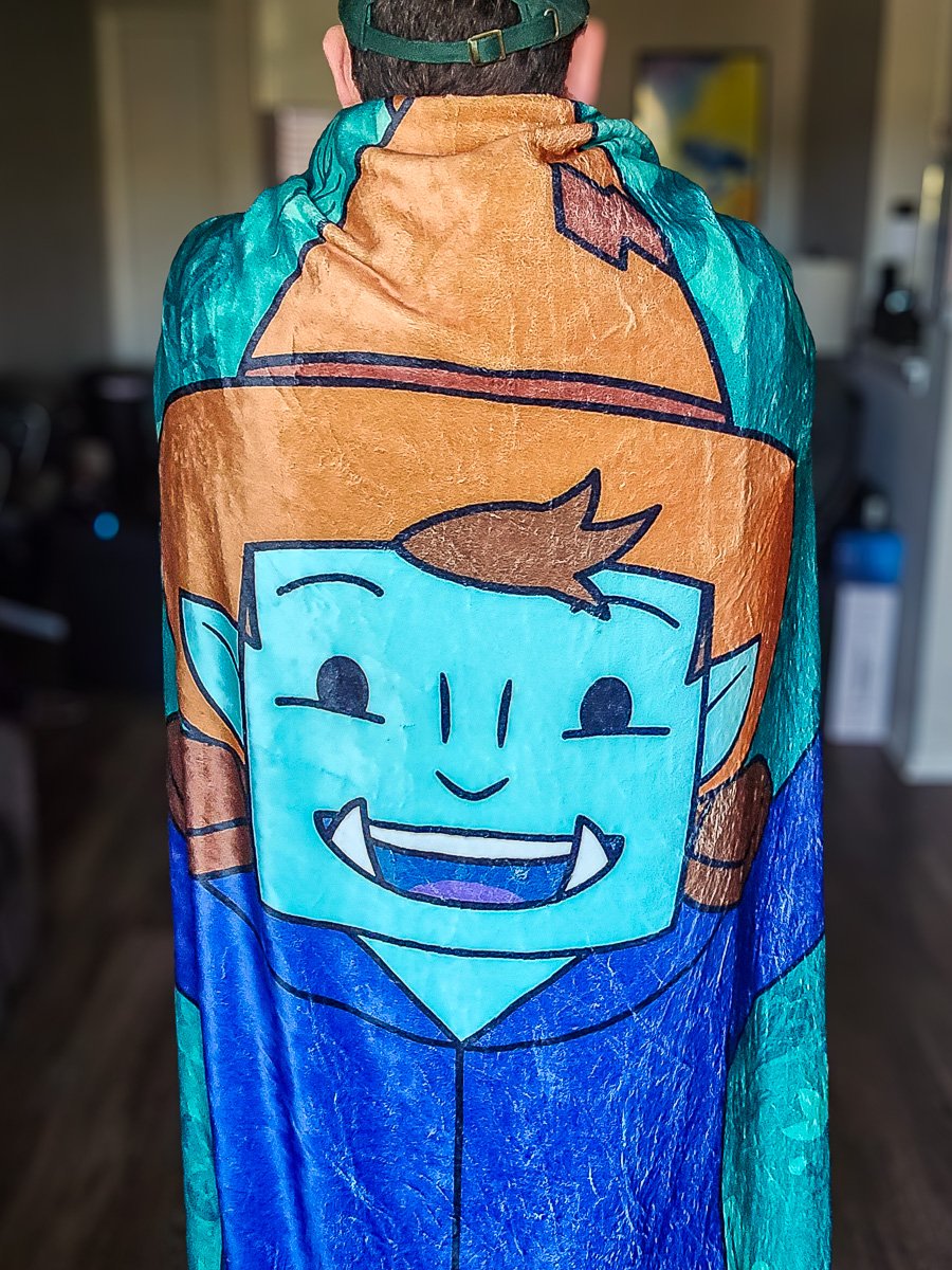 Gum Gum's Huggable Blanket product image (2)