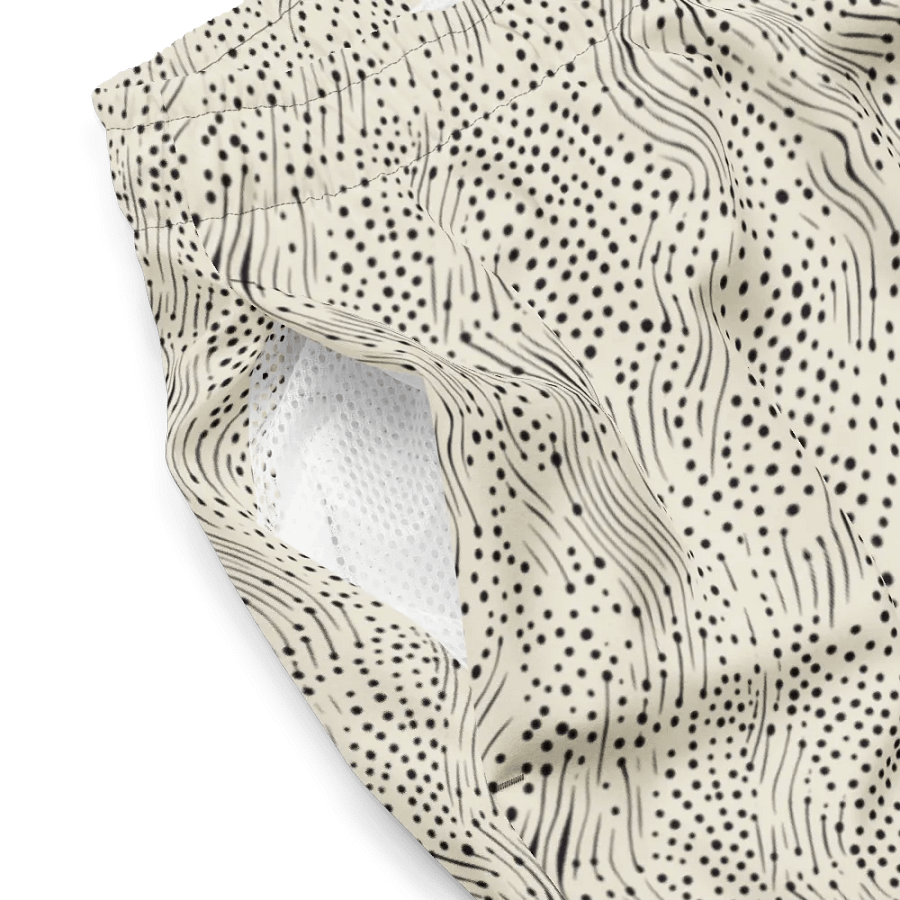 Midnight Drift Men’s Swim Trunks – Designed for the Laid-Back Explorer product image (4)