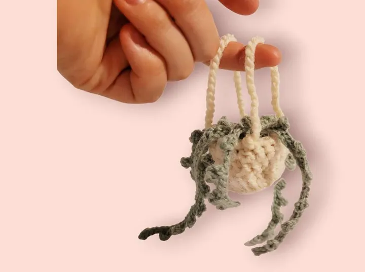 Car mirror Hanging String of hearts product image (1)